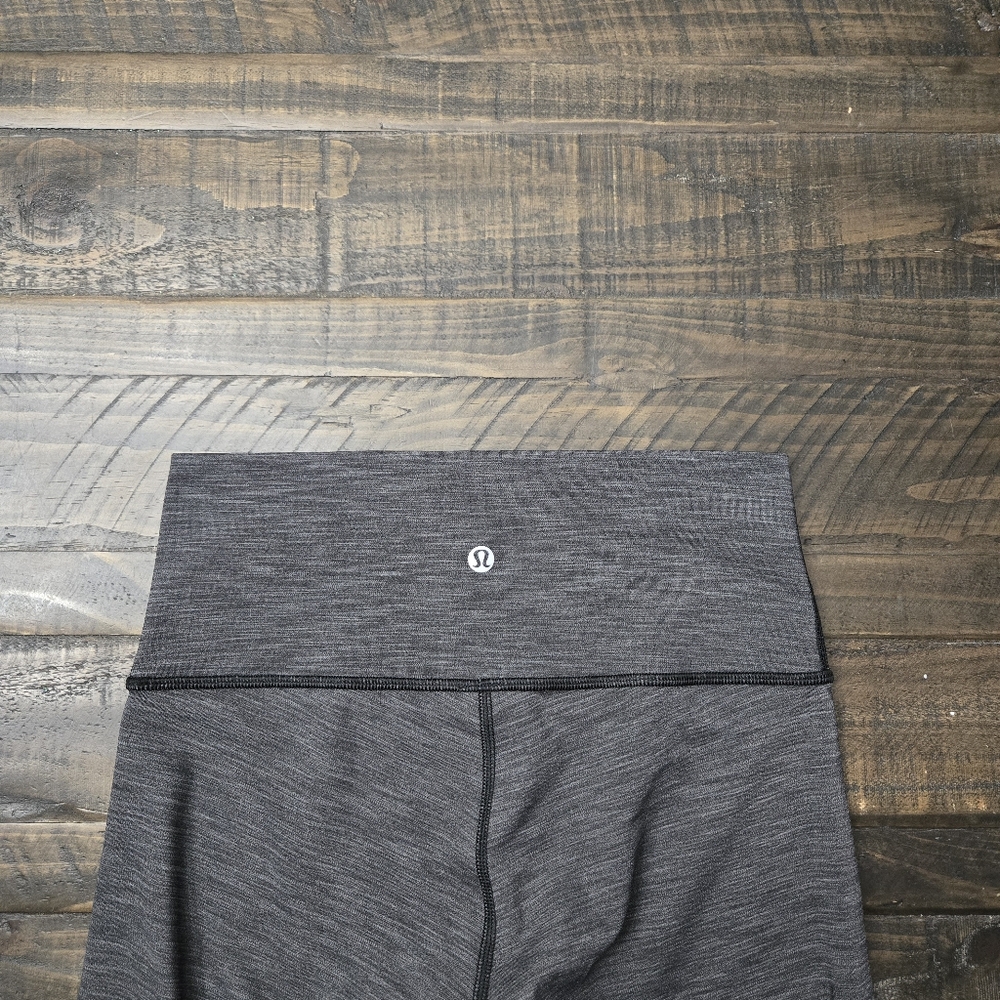 LULULEMON Wunder Under Leggings |‎ 6 - Picture 2 of 7